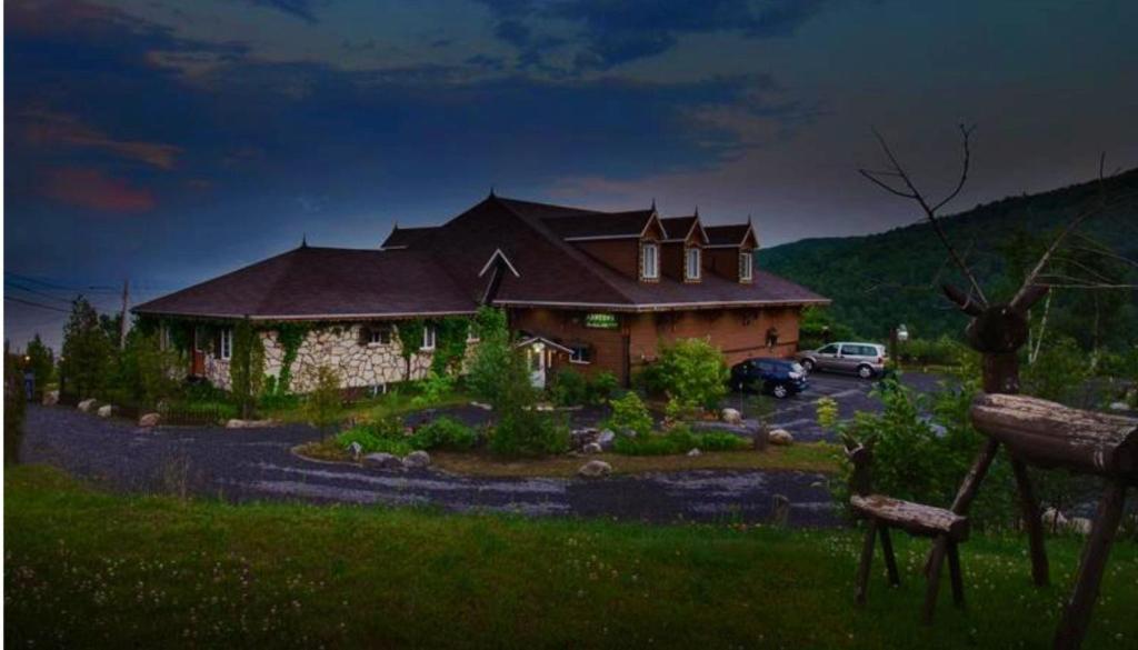 פטיט-ריבייר-סן-פרנסואה Auberge La Cote D'Or מראה חיצוני תמונה